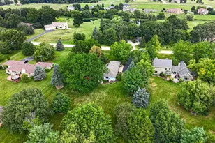10293 E Hickory Ridge Dr, Rochelle, IL 61068 - Photo 46