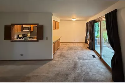 266 Greensboro Court #5, Elk Grove Village, IL 60007 - Photo 6