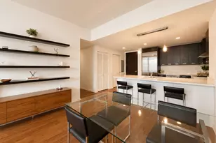 240 E Illinois St, Chicago, IL 60611 - Photo 8
