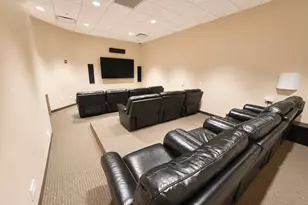 240 E Illinois St, Chicago, IL 60611 - Photo 20