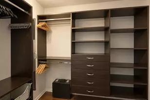 240 E Illinois St, Chicago, IL 60611 - Photo 18