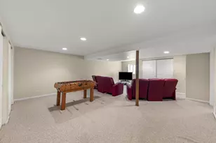 228 Winslow Ct, Naperville, IL 60565 - Photo 22