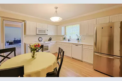 6104 Westgate Court, Woodridge, IL 60517 - Photo 12