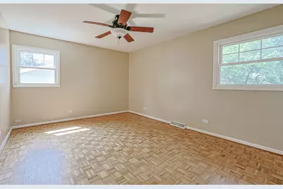 6104 Westgate Court, Woodridge, IL 60517 - Photo 18
