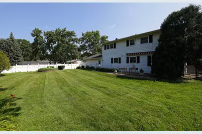 6104 Westgate Court, Woodridge, IL 60517 - Photo 32