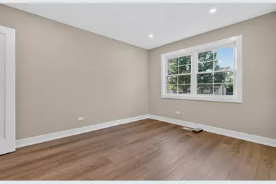 1707 W Martin Lane, Mount Prospect, IL 60056 - Photo 32