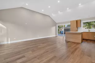 1707 W Martin Ln, Mount Prospect, IL 60056 - Photo 10