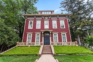 1411 Maple Ave, Evanston, IL 60201 - Photo 1