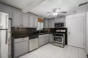 2516 W Lyndale St, Chicago, IL 60647 - Photo 4