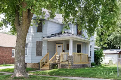 241 W Hickory Street, Kankakee, IL 60901 - Photo 2