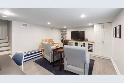 1605 S Greenwood Avenue, Park Ridge, IL 60068 - Photo 14
