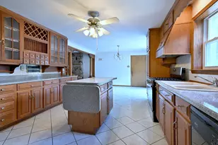 8951 W 99th St, Palos Hills, IL 60465 - Photo 38