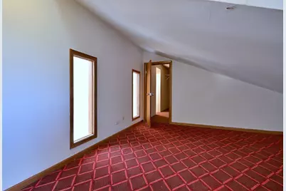 8951 W 99th Street, Palos Hills, IL 60465 - Photo 24