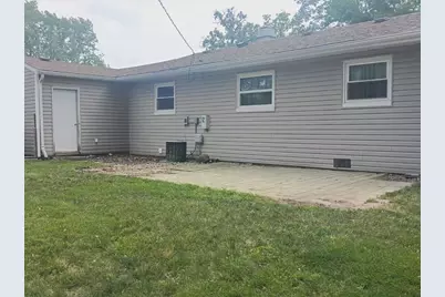 22 Meadowlark Lane, Carpentersville, IL 60110 - Photo 14