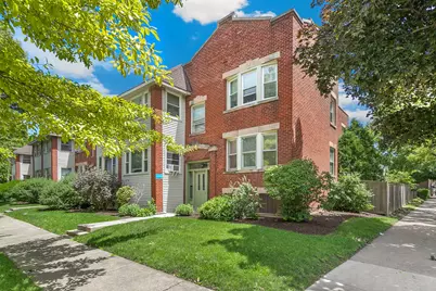 118 N Taylor Avenue #1, Oak Park, IL 60302 - Photo 1