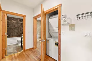 4104 N Mozart St, Chicago, IL 60618 - Photo 10