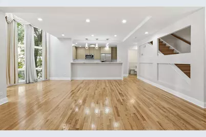 5510 S Cornell Avenue #D, Chicago, IL 60637 - Photo 2
