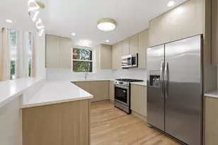 5510 S Cornell Ave, Chicago, IL 60637 - Photo 6