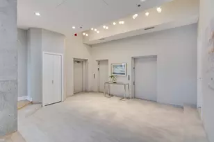 200 N Dearborn St, Chicago, IL 60601 - Photo 2