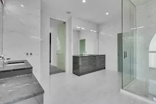 200 N Dearborn St, Chicago, IL 60601 - Photo 22