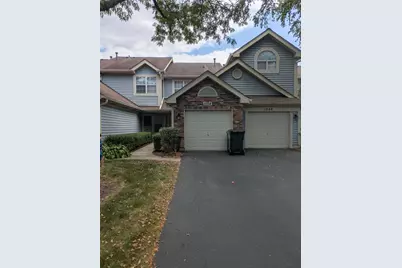 1054 Rockport Drive #1, Carol Stream, IL 60188 - Photo 2