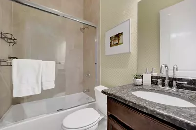 2522 W Chicago Avenue #4, Chicago, IL 60622 - Photo 16