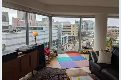 1720 Maple Avenue #710, Evanston, IL 60201 - Photo 4