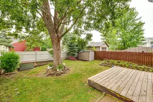 7459 Grant Cir, Hanover Park, IL 60133 - Photo 34
