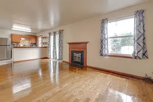 7459 Grant Cir, Hanover Park, IL 60133 - Photo 20