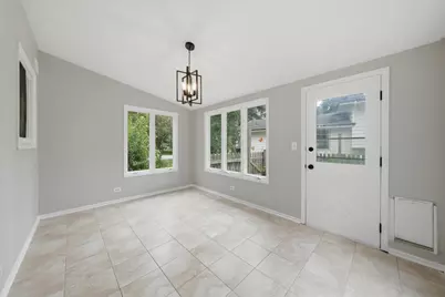 368 Sycamore Drive, Naperville, IL 60540 - Photo 18