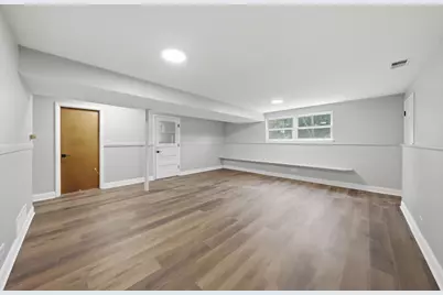 368 Sycamore Drive, Naperville, IL 60540 - Photo 16