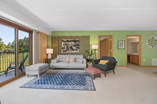 6850 W Winding Trail, Oak Forest, IL 60452 - Photo 6