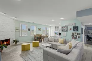 4757 Howard St, Skokie, IL 60076 - Photo 10