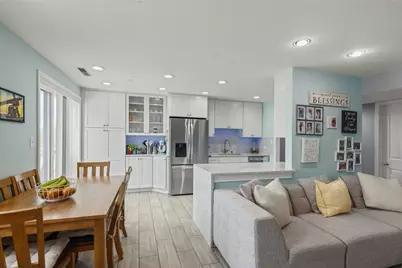 4757 Howard Street #306, Skokie, IL 60076 - Photo 8