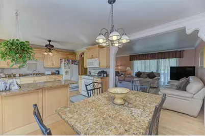 260 Cunningham Lane, Bloomingdale, IL 60108 - Photo 10