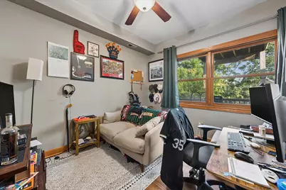 1721 W Julian Street, Chicago, IL 60622 - Photo 10