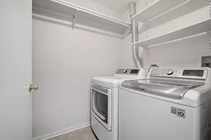 1695 Mansfield Ct, Roselle, IL 60172 - Photo 20