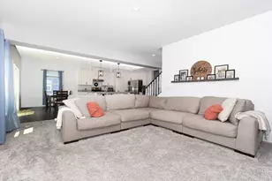 3355 Big Bend Dr, Montgomery, IL 60538 - Photo 10