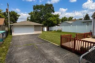 7304 W 113th Pl, Worth, IL 60482 - Photo 20
