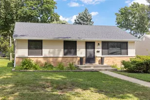 307 S Pierce Ave, Wheaton, IL 60187 - Photo 1