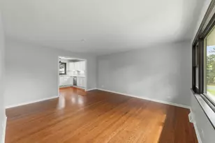 307 S Pierce Ave, Wheaton, IL 60187 - Photo 4
