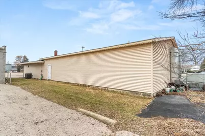 209 W South Street, Plano, IL 60545 - Photo 40