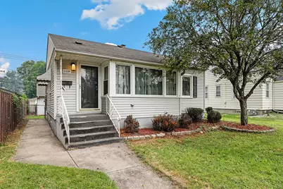 18538 Wentworth Avenue, Lansing, IL 60438 - Photo 2