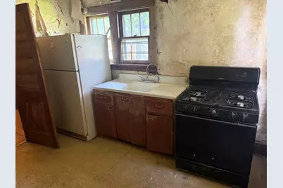 [Address not provided], Hazel Crest, IL 60429 - Photo 8
