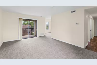 2216 Country Club Drive #24, Woodridge, IL 60517 - Photo 4