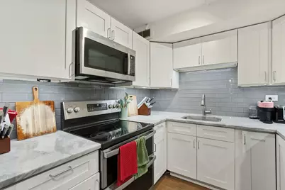 3100 N Lake Shore Drive #601, Chicago, IL 60657 - Photo 8
