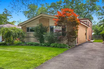 613 Leamington Avenue, Wilmette, IL 60091 - Photo 1