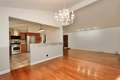 613 Leamington Avenue, Wilmette, IL 60091 - Photo 8