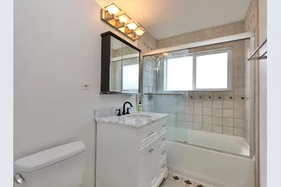 613 Leamington Avenue, Wilmette, IL 60091 - Photo 14