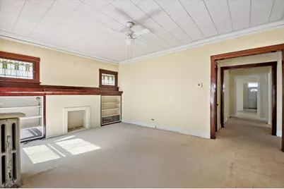 4924 N Saint Louis Avenue, Chicago, IL 60625 - Photo 4
